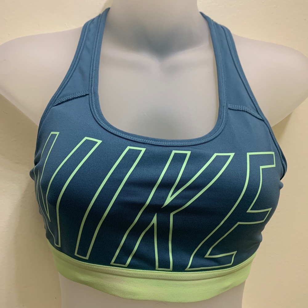 Nike sports bra Small
